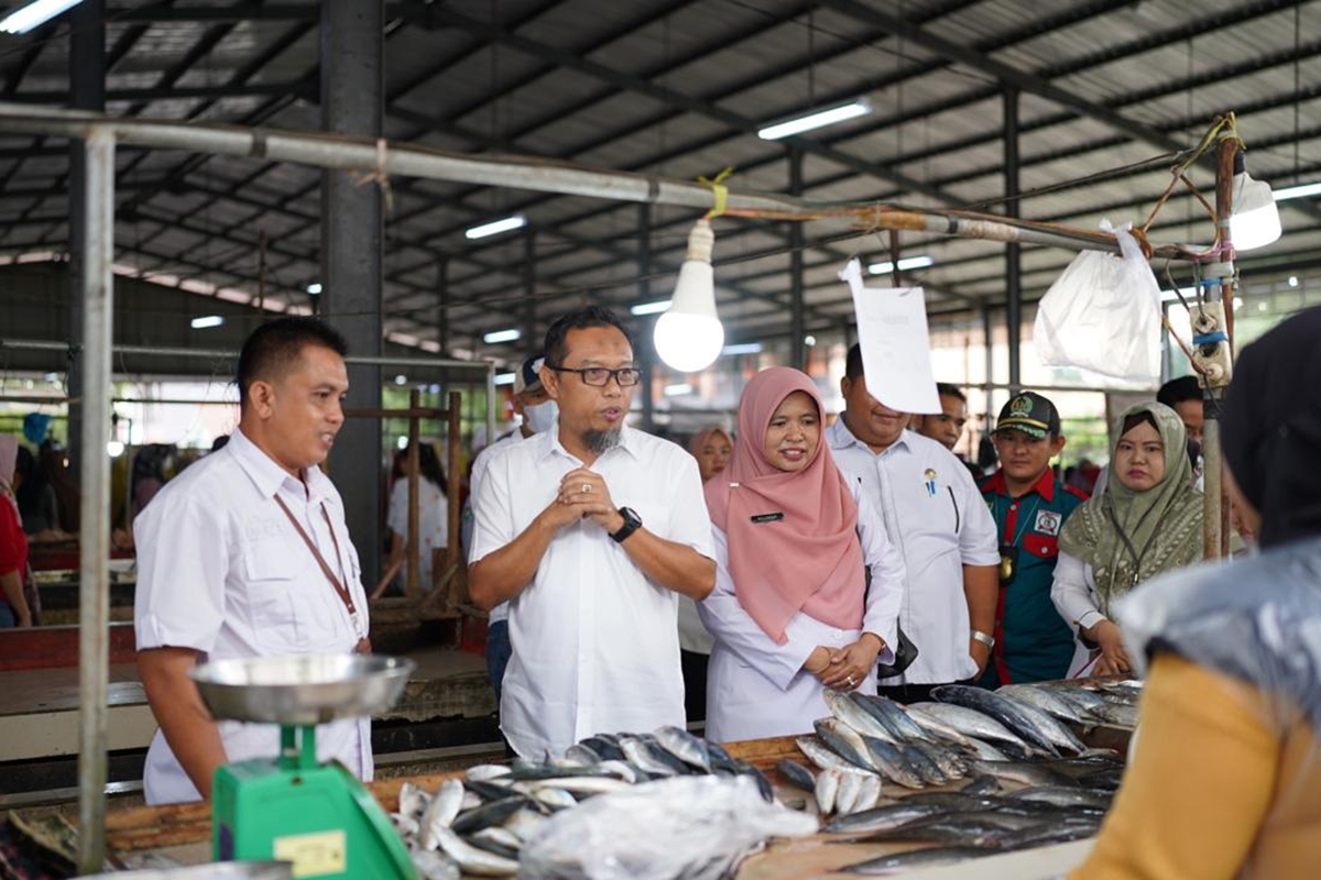 Pemerintah Kabupaten Muara Enim Kembali Gelar Operasi Pasar Murah di Pasar Inpres Muara Enim