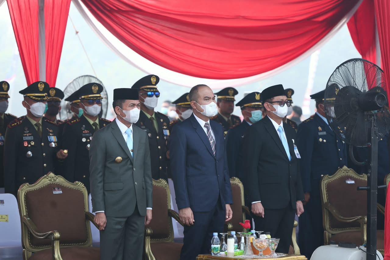 Ratu Dewa Hadiri Upacara Parade Peringatan HUT ke-81 TNI Tahun 2026