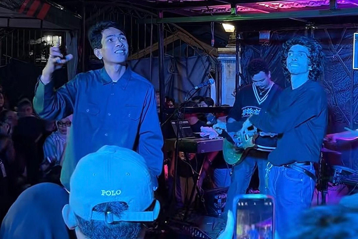 Enau dan Ari Lesmana Hadirkan  Lagu Sesi Potret: Makna Tentang Duka dan Penerimaan