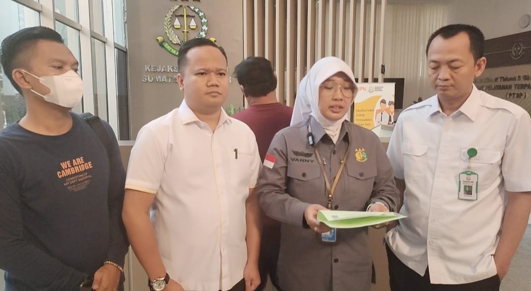 Tim Tabur Kejati Sumsel Sukses Tangkap DPO Kasus Pengrusakan Rumah Kades di Banyuasin