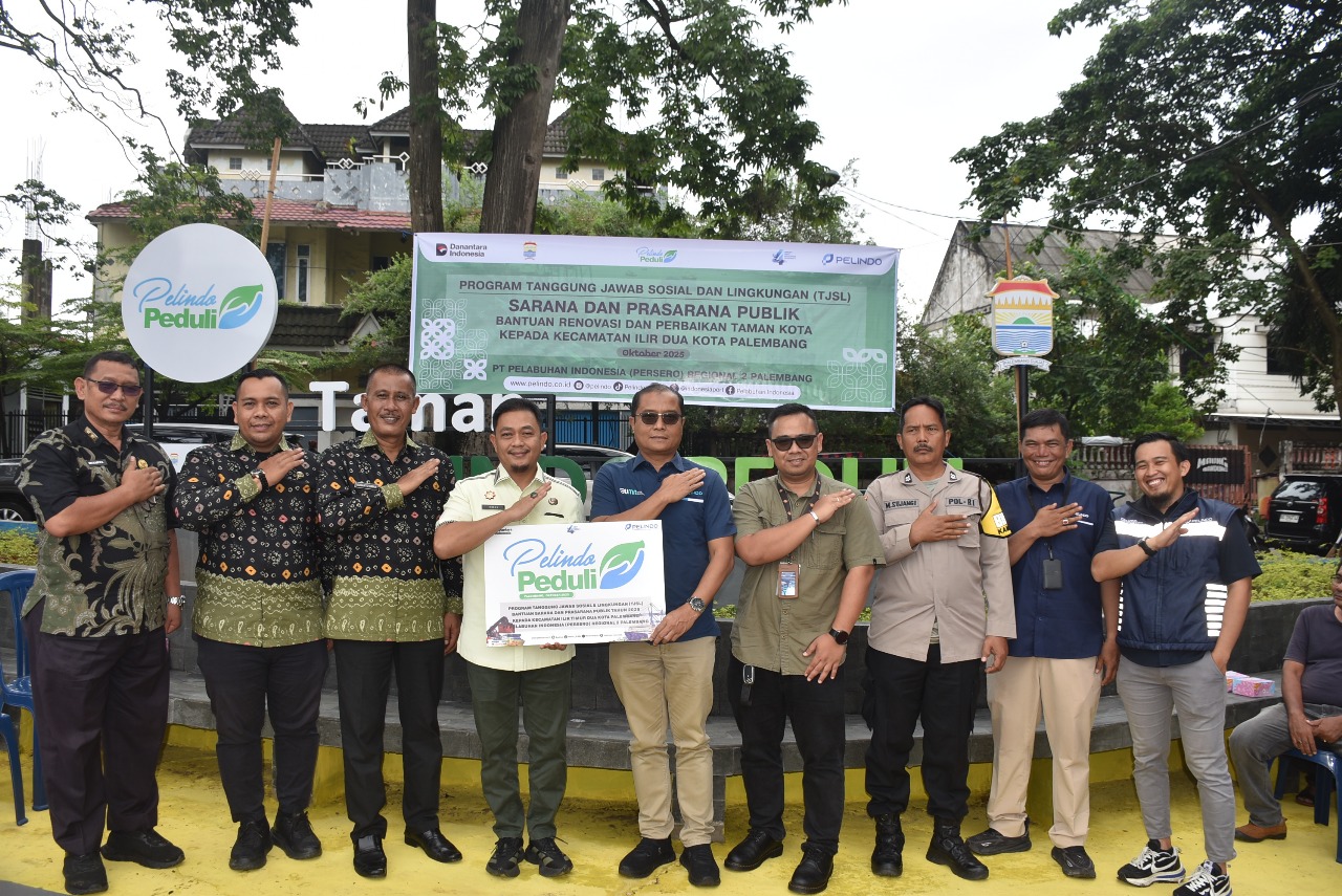 Pelindo Regional 2 Palembang Salurkan Bantuan TJSL untuk Renovasi Taman di Kota Palembang
