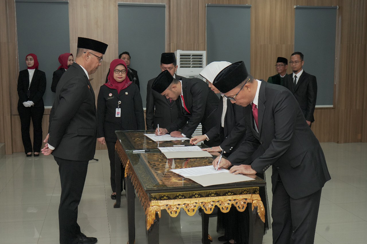 Perketat Pengawasan, Kakanwil Kemenkumham Sumsel Lantik Anggota Majelis Pengawas Notaris 2024-2027