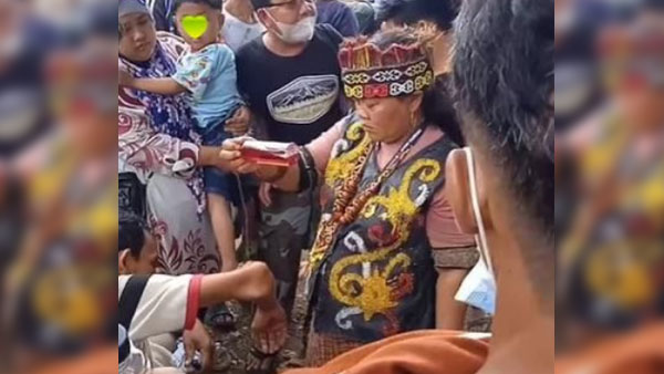 Murka! Warga Paser Kalimantan Timur Peringatkan Masyarakat yang Mengolok Tarian Ida Dayak
