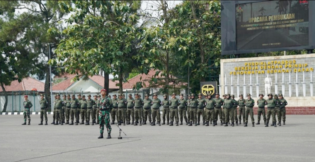 Hutama Karya Perkuat Karakter Kepemimpinan dan Bela Negara Melalui Pelatihan Bersama Kopassus