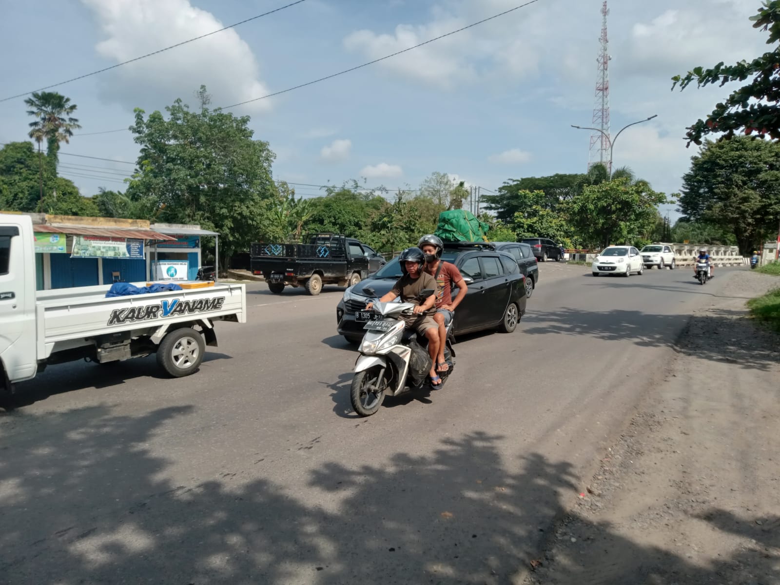 Jalintengsum Masih Ramai Kendaraan Pemudik