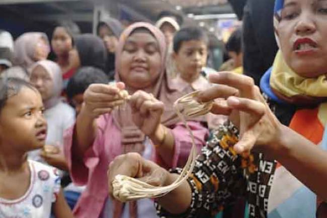 Menengok Jajanan Bingen di Lorong Roda Palembang, Gulo Palu Masuk 200 Lebih Kuliner Khas Khusus Buat Anak-anak