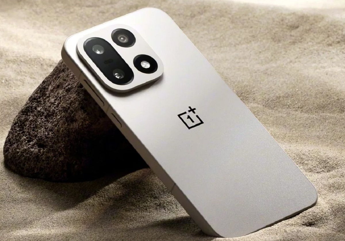 Bocoran OnePLus 15 dan Ace 6, Resmi dengan Baterai Jumbo 7000mAh