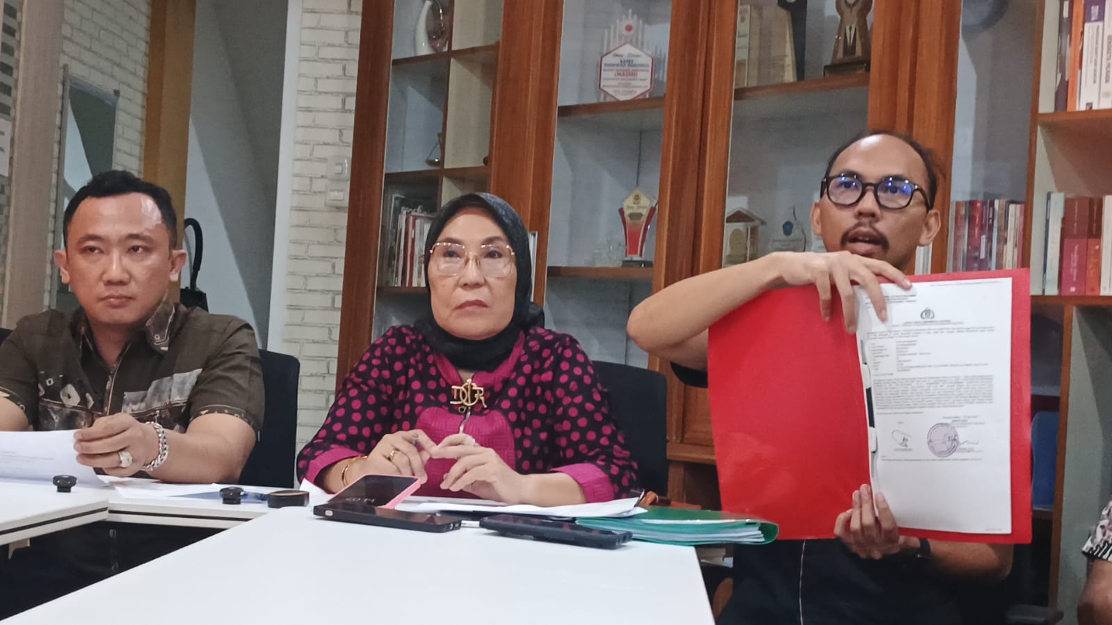 Owner Tour dan Travel Kasus KDRT Buka Suara, Ungkap Hubungan Tak Lazim Sang Istri dengan Sopir Pribadi