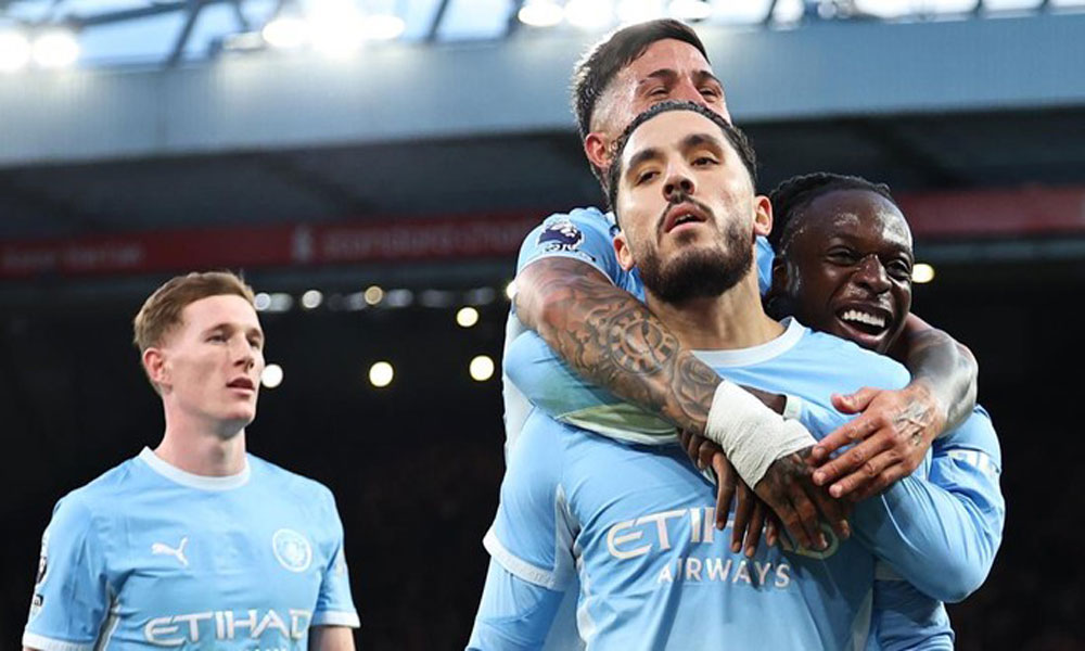 Luar Biasa... City Bantai Liverpool 3-0 di Anfield