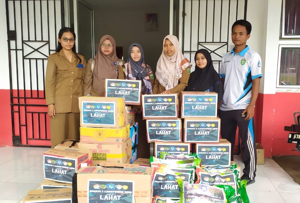 Sekolah di Kabupaten OKI Kumpulkan Baju dan Makanan untuk Korban Banjir Lahat