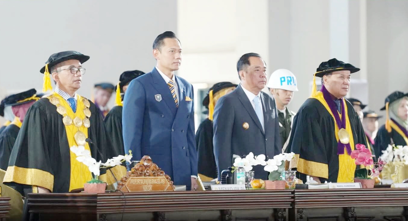 Menko AHY dan Wagub Cik Ujang Hadiri Wisuda ke-182 Unsri, Ajak Lulusan Jadi Penggerak Pembangunan