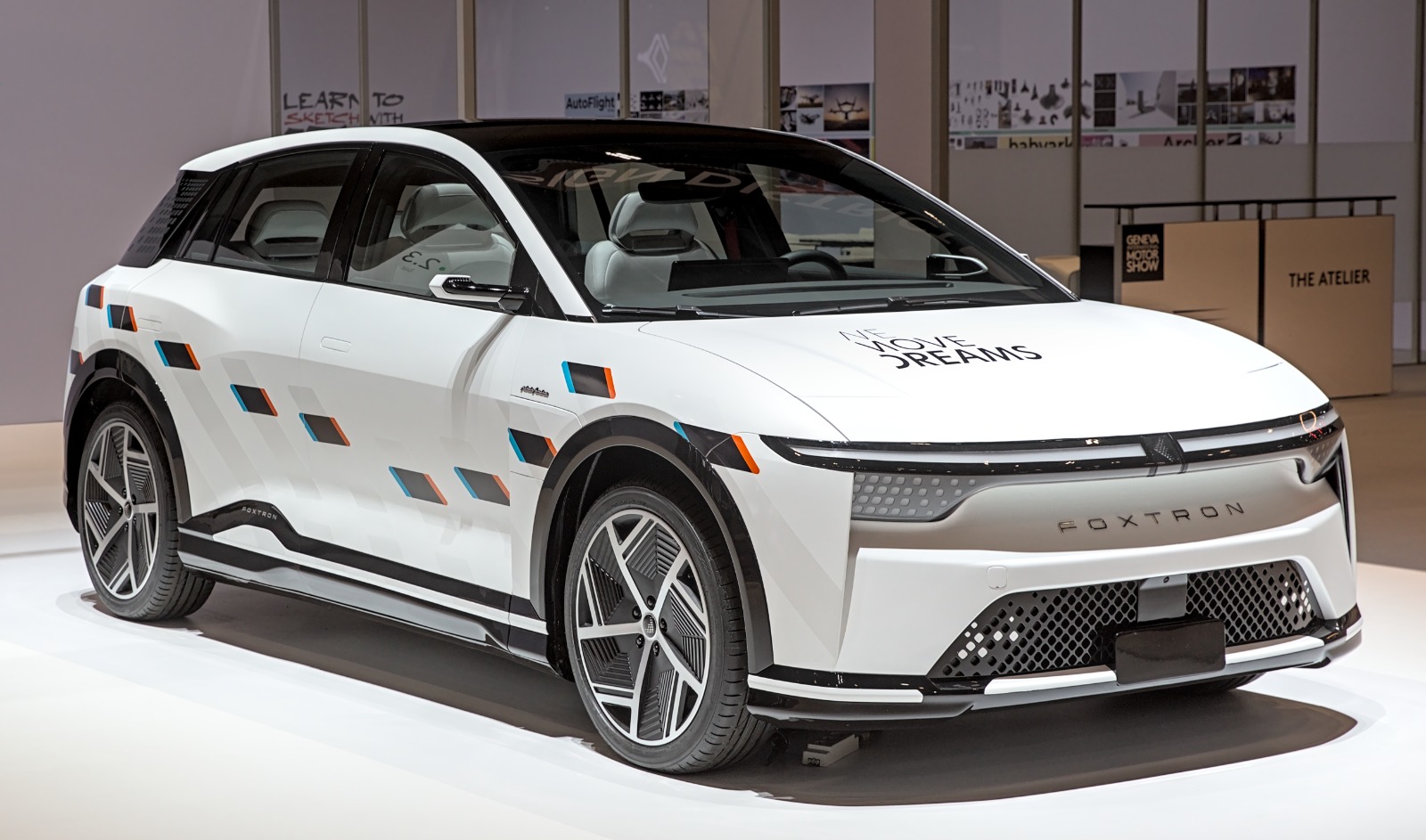 Mitsubishi Siapkan Hot Hatch Listrik Bareng Foxtron, Siap Meluncur Tahun 2026  Ini