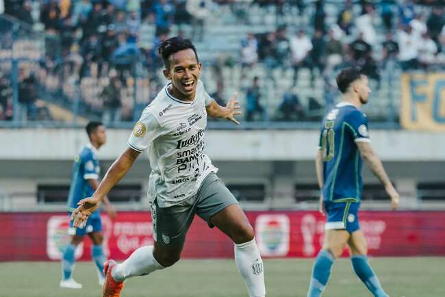 Rekap Hasil Laga Pekan Keenam Liga 1, Persib Ditekuk Bali United, Persebaya dan PSS Menang