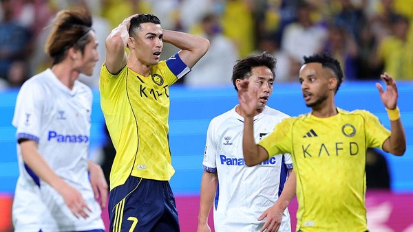 Kalah 0-1 dari Gamba Osaka, Ronaldo Gagal Bawa Al Nassr Raih Gelar
