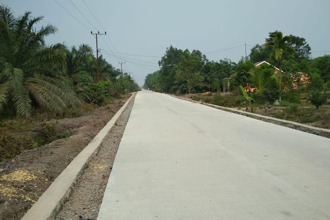 Sukses Pembangunan Jalan Poros Ratusan Miliar di Banyuasin Tidak Lepas Sinergi Baik Pemkab, Provinsi dan Pusat