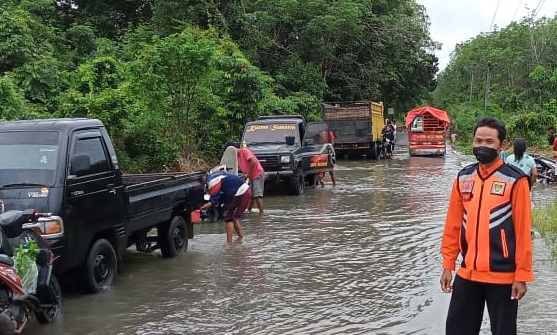 Akses Jalan ke Kecamatan BTS Ulu Cecar Sempat Putus