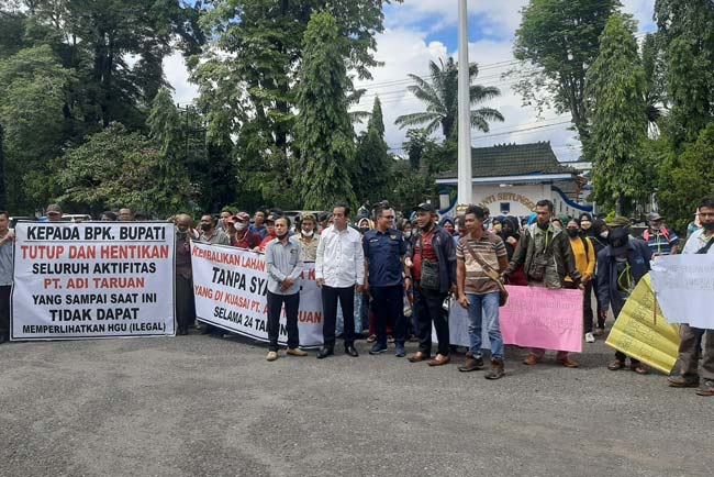 Datangi Pemkab Lahat, Warga dari Empat Desa Sampaikan Tuntutan Ini