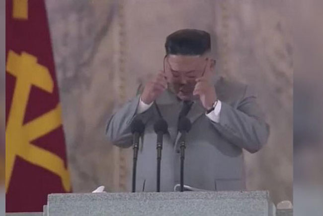 Kim Jong-un Kenang 10 Tahun Kematian Ayahnya