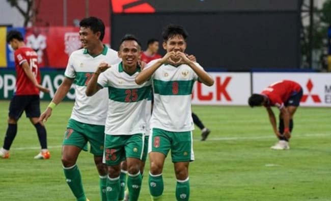 Babak Pertama Timnas Indonesia Vs Singapura 1-0