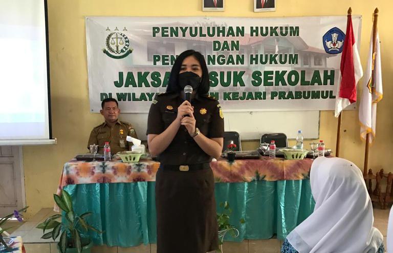 Jaksa di Prabumulih Blusukan ke Sekolah