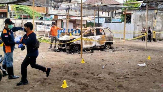 Ponpes As-Sunnah Lombok Timur Diserang Ratusan Orang Bercadar, Mobil Dibakar