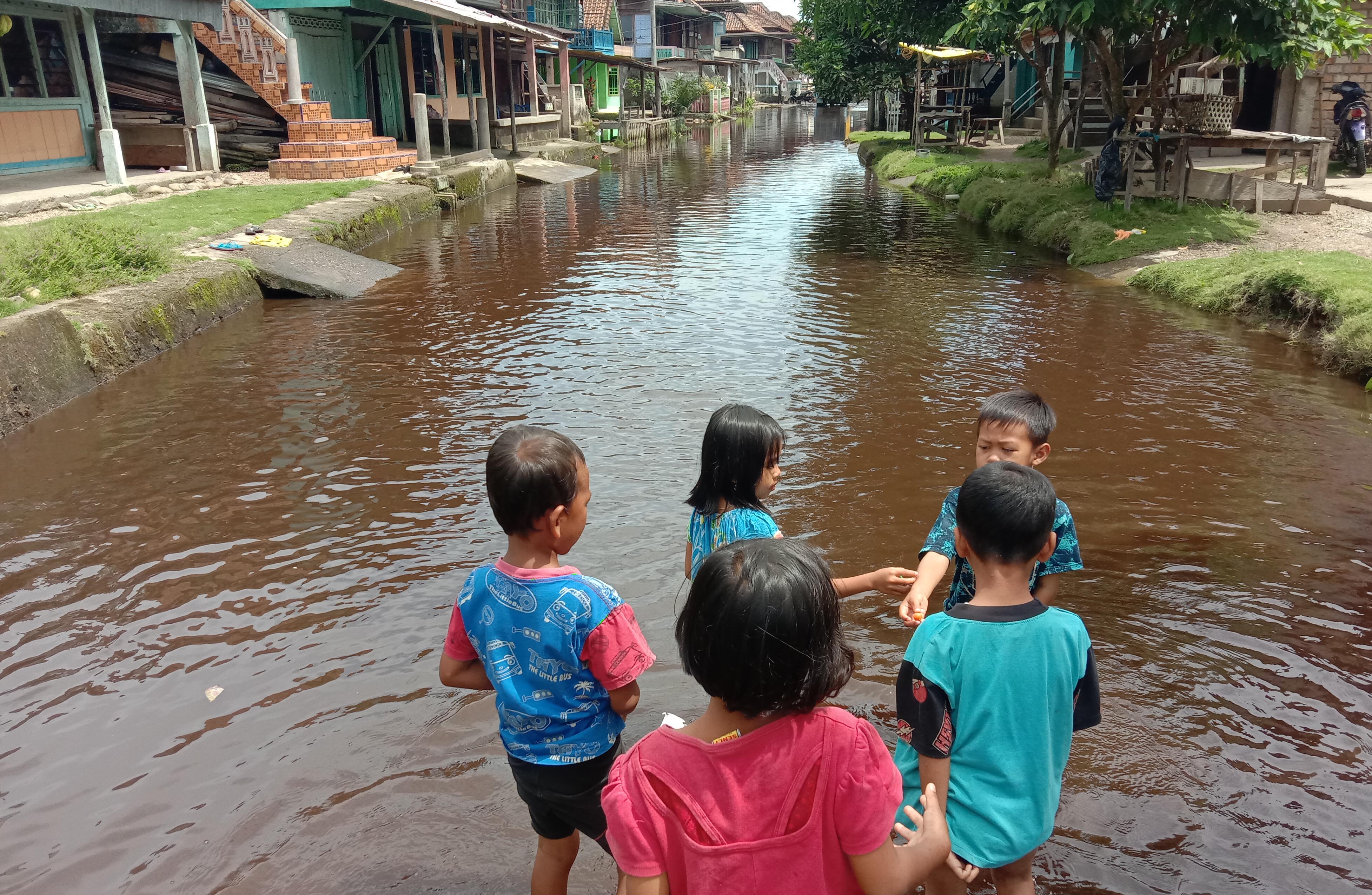 Sungai Rawas Meluap, Pemukiman Warga Tergenang