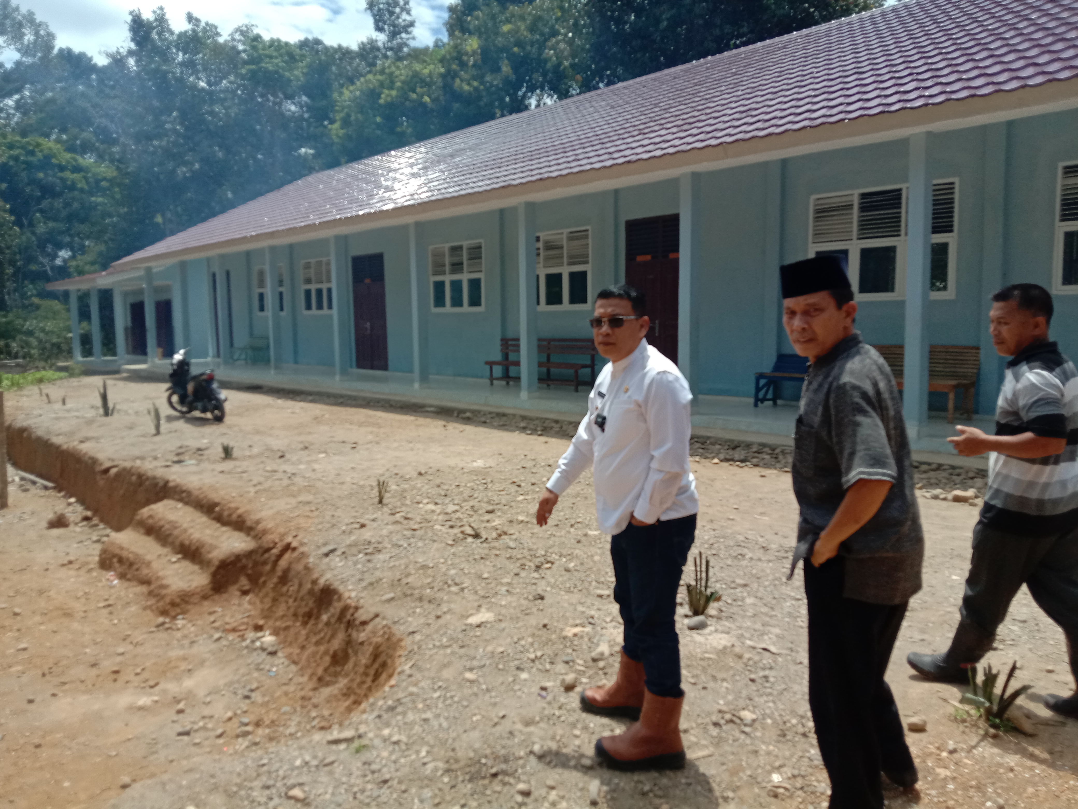 Bupati Muratara Tinjau Pembangunan SMA Napalicin