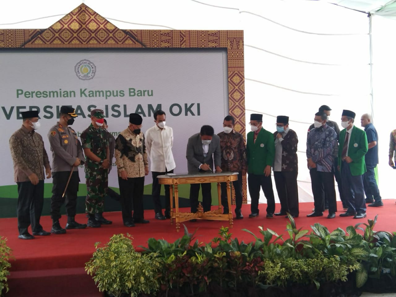 Mahasiswa Uniski Tempati Kampus Baru