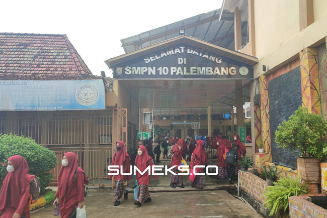 SMPN 10 Masih Belajar Normal