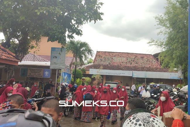 Sekolah Terpapar COVID-19, Dinkes Tunggu Hasil Laboratorium