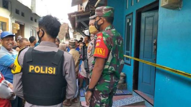 Sadis! Ibu di Brebes Gorok Tiga Anak Kandungnya, Satu Tewas