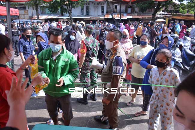 Beli Migor 2 Liter di Tangga Buntung, Cukup Bayar Rp14 Ribu