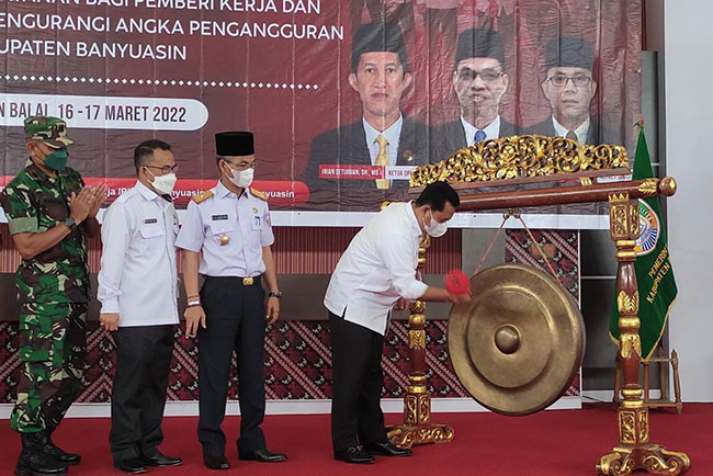 Tingkatkan Pertumbuhan Perekonomian