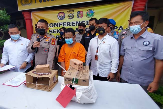 Dukun Palsu Ditangkap, Puluhan Juta dan Emas Ditukar Batu Bata