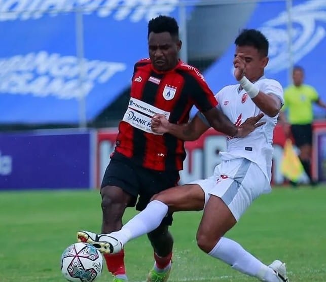 Persipura Jayapura 0 vs 0 PSM Makassar