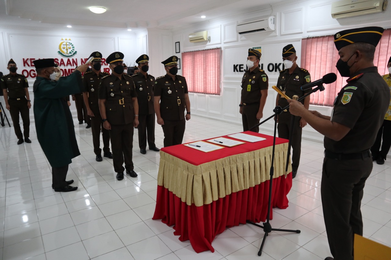 Kasi Pidum dan Pidsus Kejari OKI Sertijab