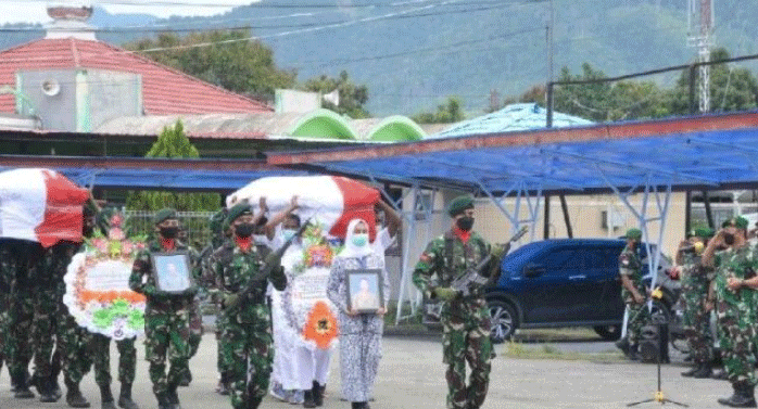 Pasutri Korban Penembakan KKB di Elelim Diterbangkan ke Surabaya