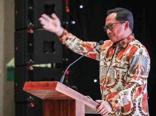 Minta Kemendagri Sanksi Kepala Desa yang Dukung Jokowi 3 Periode