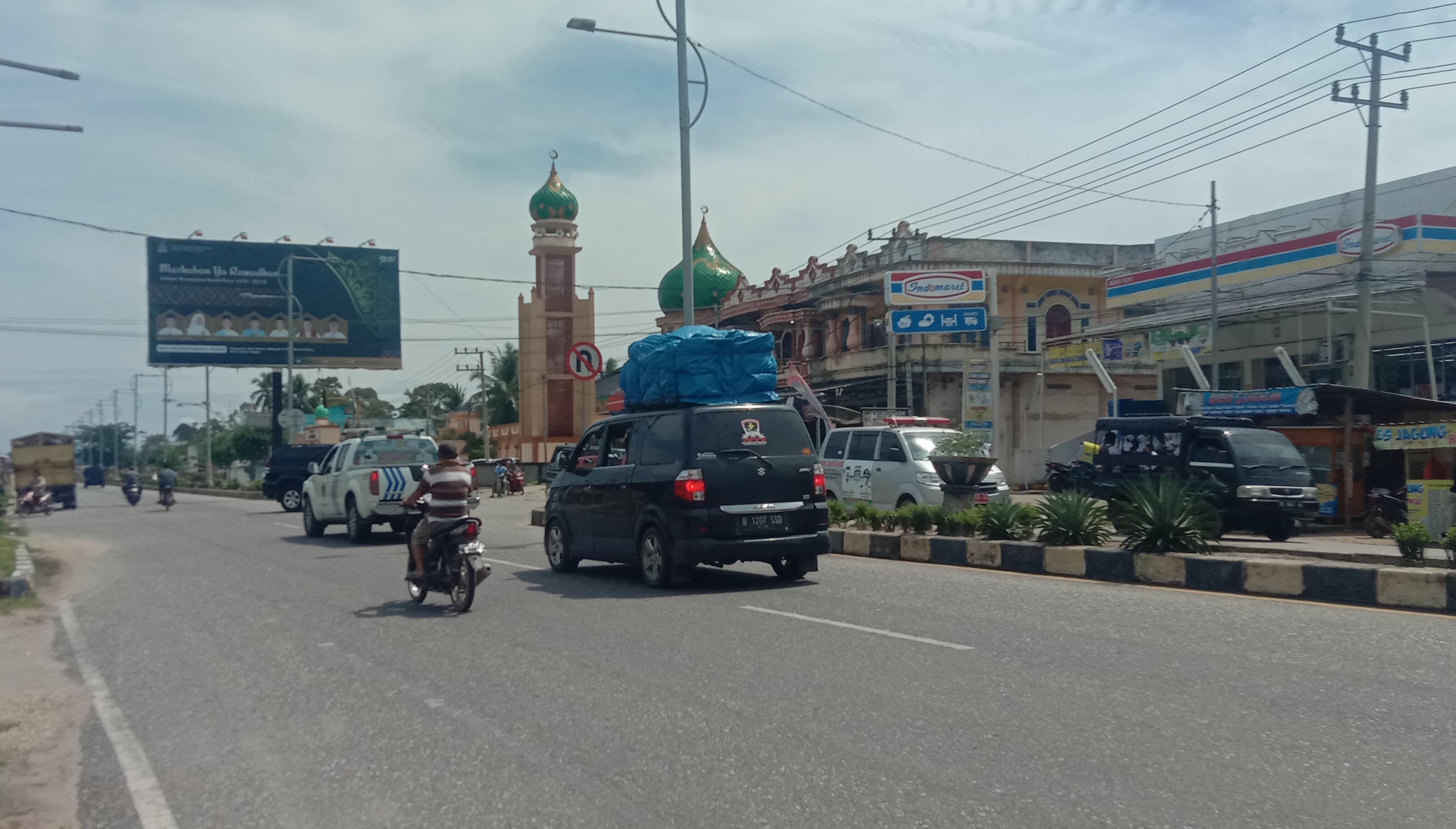 Pemudik Mulai Melintas di Jalinsum Muratara