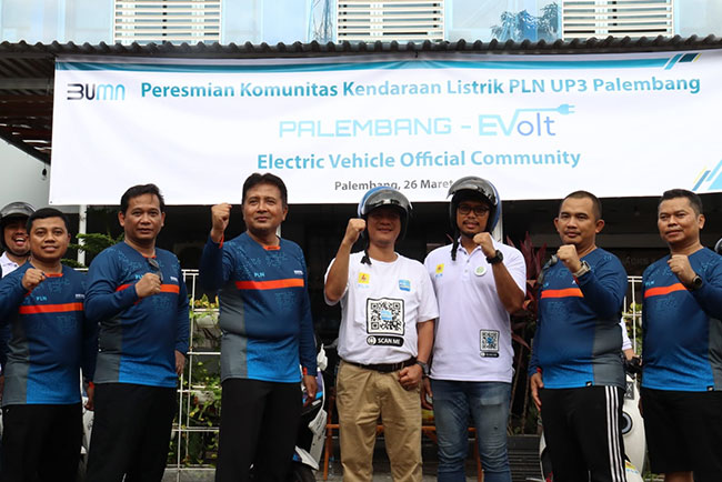 PLN UP3 Palembang Gelorakan Electrifiying Life Style Motor Listrik