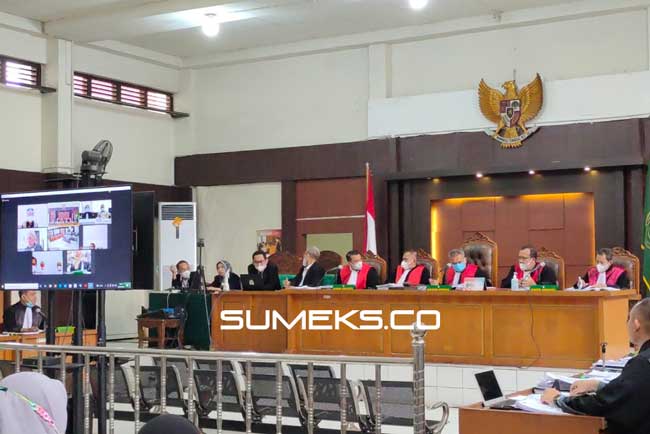 Hakim Ketua Kasus PDPDE Pindah, Sidang Berlanjut