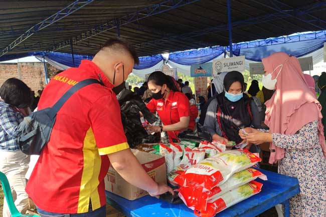 Bazar Ramadan, Stand Sembako Diserbu