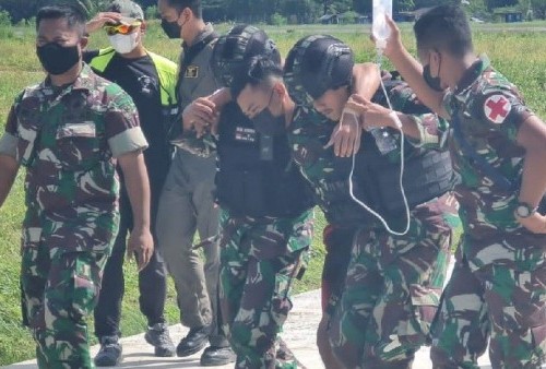 2 Anggota TNI-Polri Ditembak KKB Saat Amankan Ibadah Gereja