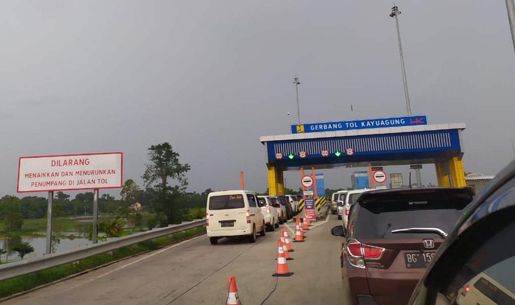 Besok Diprediksi Puncak Arus Balik Di Tol Kayuagung-Palembang