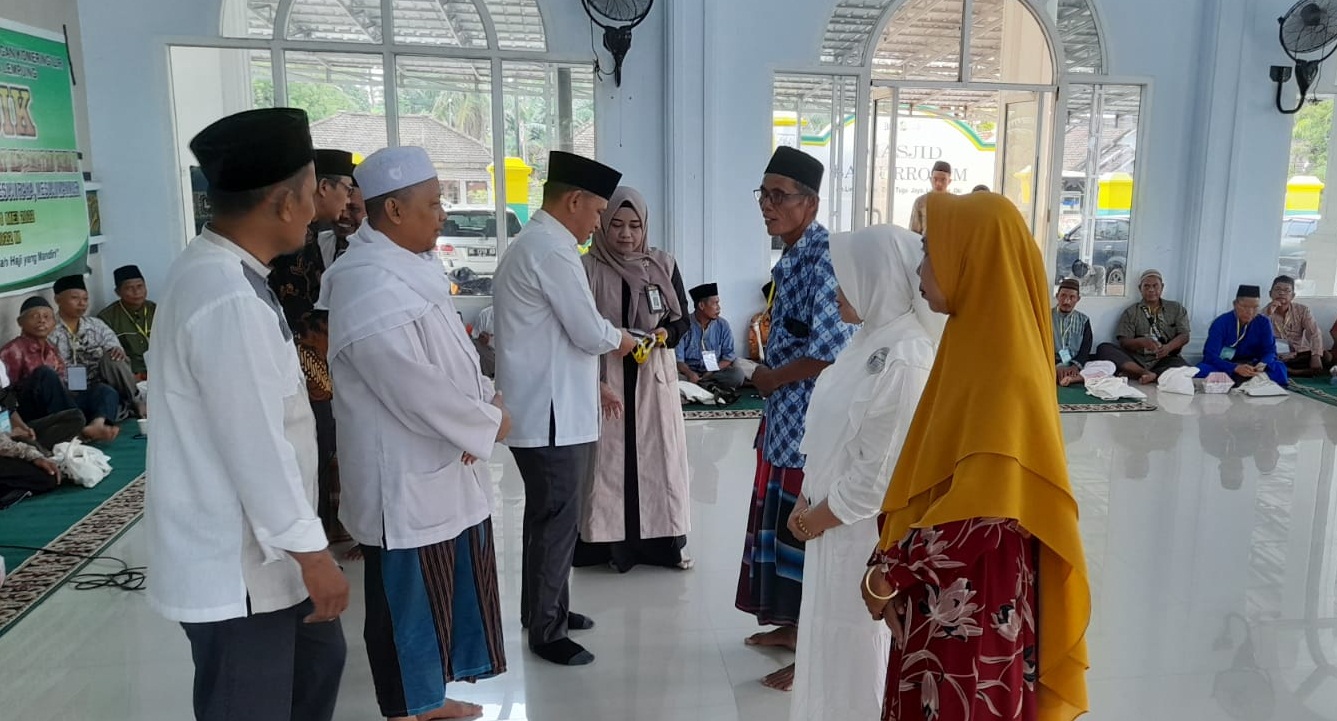 JCH OKI Manasik Haji di Masjid Baiturrohim