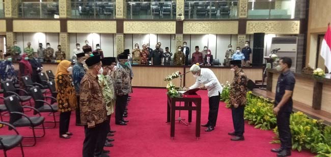 Lantik PPIH, Mawardi Minta Petugas Beri Layanan Terbaik kepada Jemaah Haji