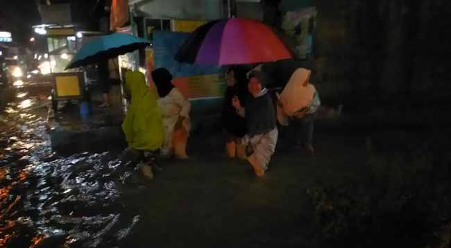 Drainase Tidak Berfungsi, Palembang Dikepung Banjir Lagi