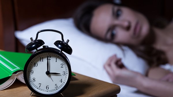 Cara Atasi Sering Terbangun Tengah Malam dan Sulit Tidur Lagi