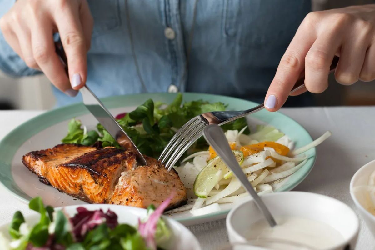 5 Makanan Ini Tinggi Kalori, Bisa Menambah Berat Badan Secara Sehat