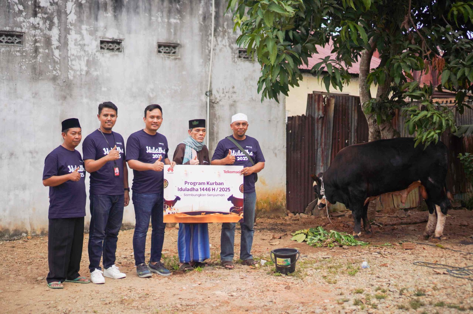 Momen Idul Adha 1446 H: Telkomsel Bagikan Hewan Kurban ke lebih 600 Titik 
